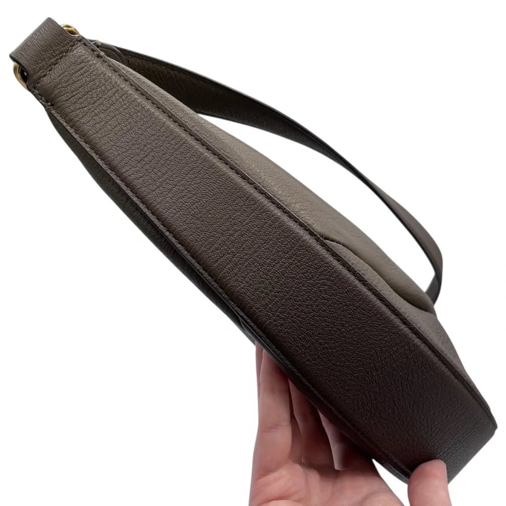 Marc Jacobs The Eclipse Mushroom Grey Pebbled Leather Crossbody Purse - Picture 4 of 11